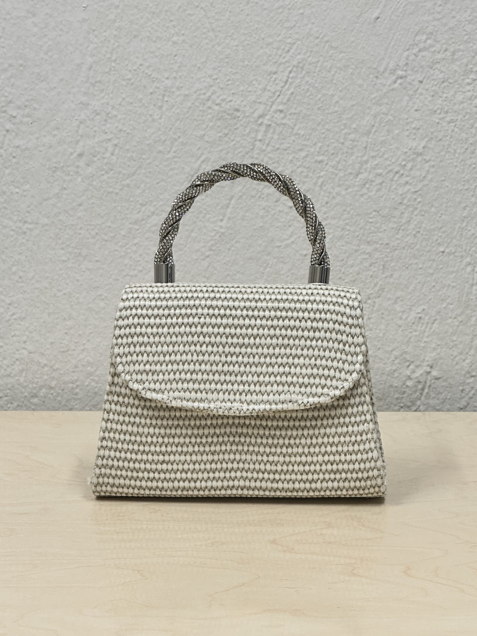 Τσάντα Χειρός με Ψαθωτό Σχέδιο – 14x15 cm - Image 5