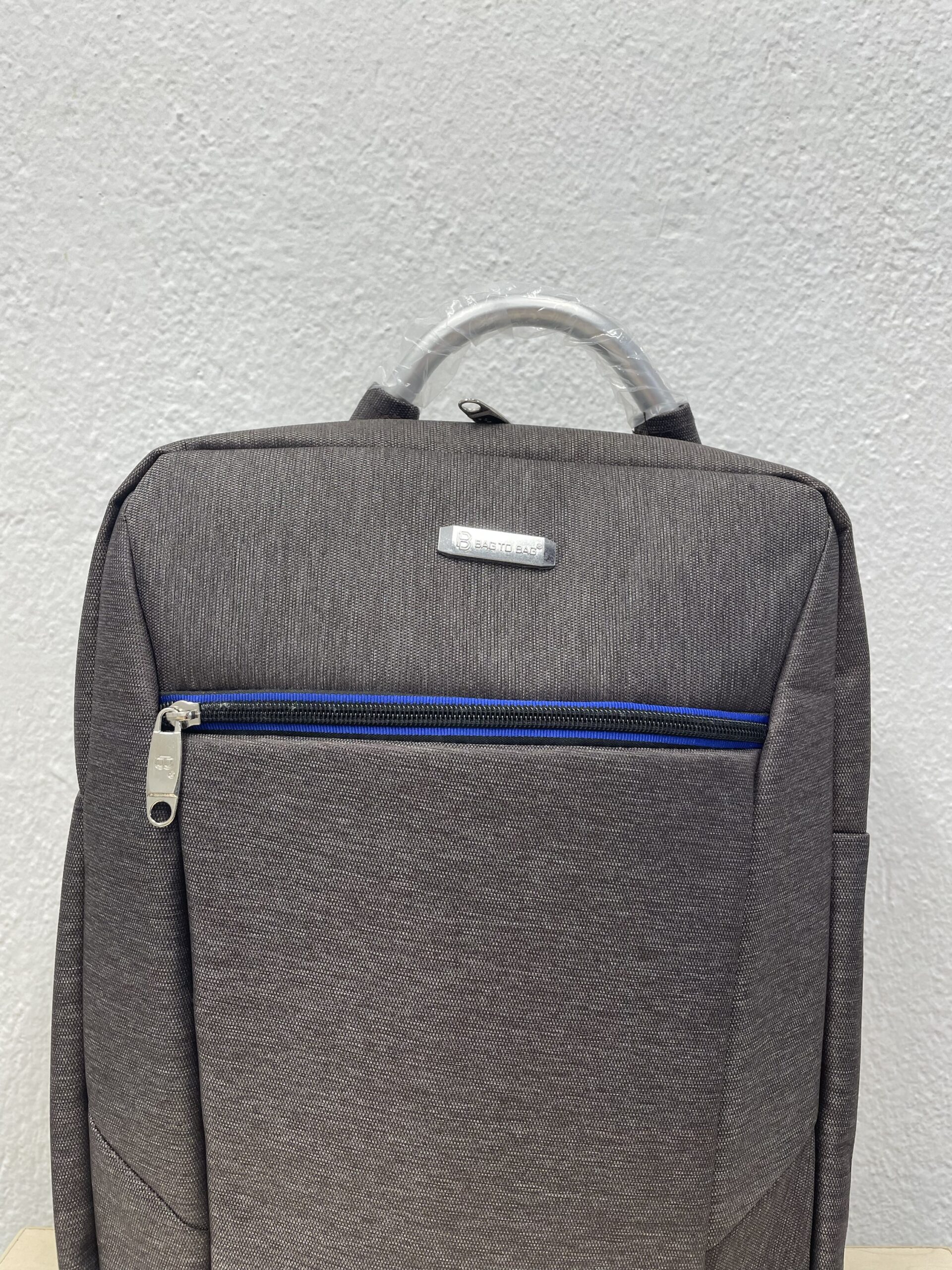 Γκρι Ανδρική Τσάντα με Υποδοχή USB - Image 2