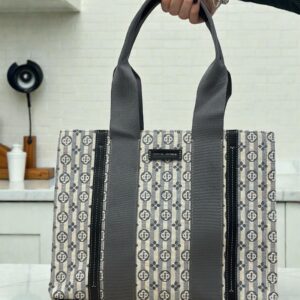 Classic Pattern Tote Black Grey